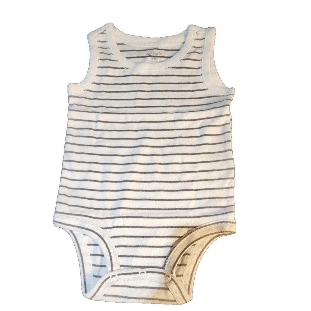 NWT Carter's 3-Piece Baby Boys Outfit 9M Giraffe Bodysuit Tee & Shorts Set